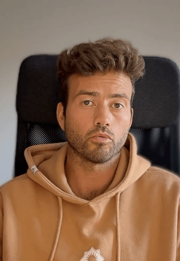 How we vibe-coded a Storefront with Frontic.